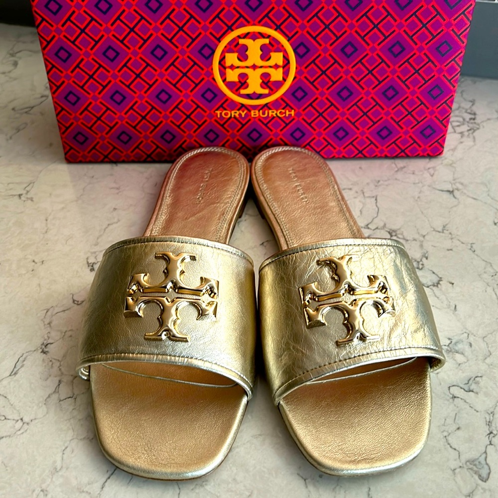NWOT Tory Burch slides. Box included is from a different Tory Burch shoe.